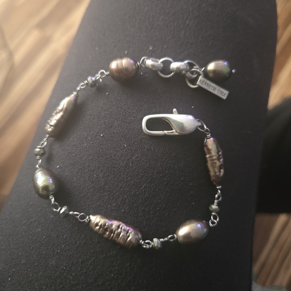 Kenneth Cole Jewelry - Kenneth Cole Iridescent Freshwater Pearl Link Bracelet - Multicolor